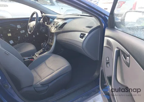 2016 Hyundai Elantra Se z USA, uszkodzony, nr VIN 5NPDH4AE8GH745281